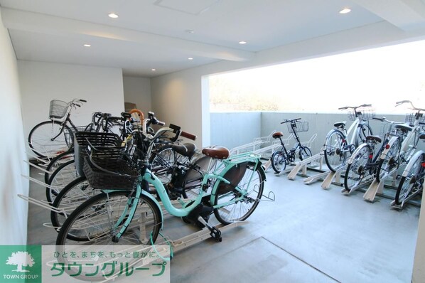 Beverly Homes 赤塚公園IIの物件内観写真